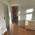 Apartment Stadtvilla Oscar 2 Og - Stilvoll Sanierte Altbauwohnung In Denkmalgeschuetzter Stadtvilla Nahe Elbradweg Dresden