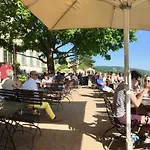 Stadtvilla Oscar 2 Og - Stilvoll Sanierte Altbauwohnung In Denkmalgeschuetzter Stadtvilla Nahe Elbradweg Dresden