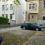Stadtvilla Oscar 2 Og - Stilvoll Sanierte Altbauwohnung In Denkmalgeschuetzter Stadtvilla Nahe Elbradweg Apartment *