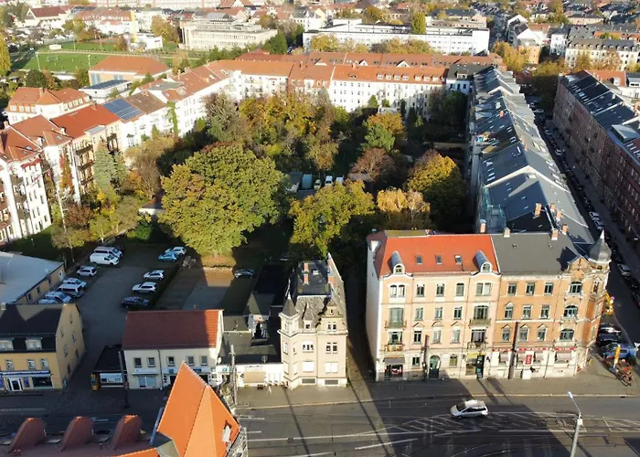 Apartamento Stadtvilla Oscar 2 Og - Stilvoll Sanierte Altbauwohnung In Denkmalgeschützter Stadtvilla Nahe Elbradweg Dresde